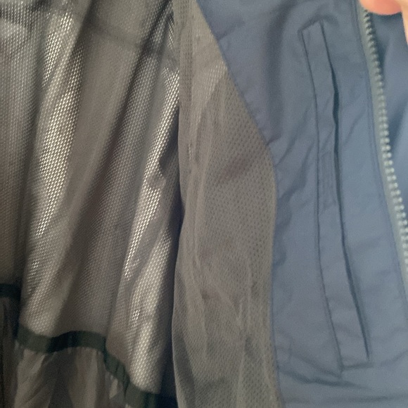 Eddie Bauer Weatheredge Lightweight Hooded Jacket - Picture 13 of 14